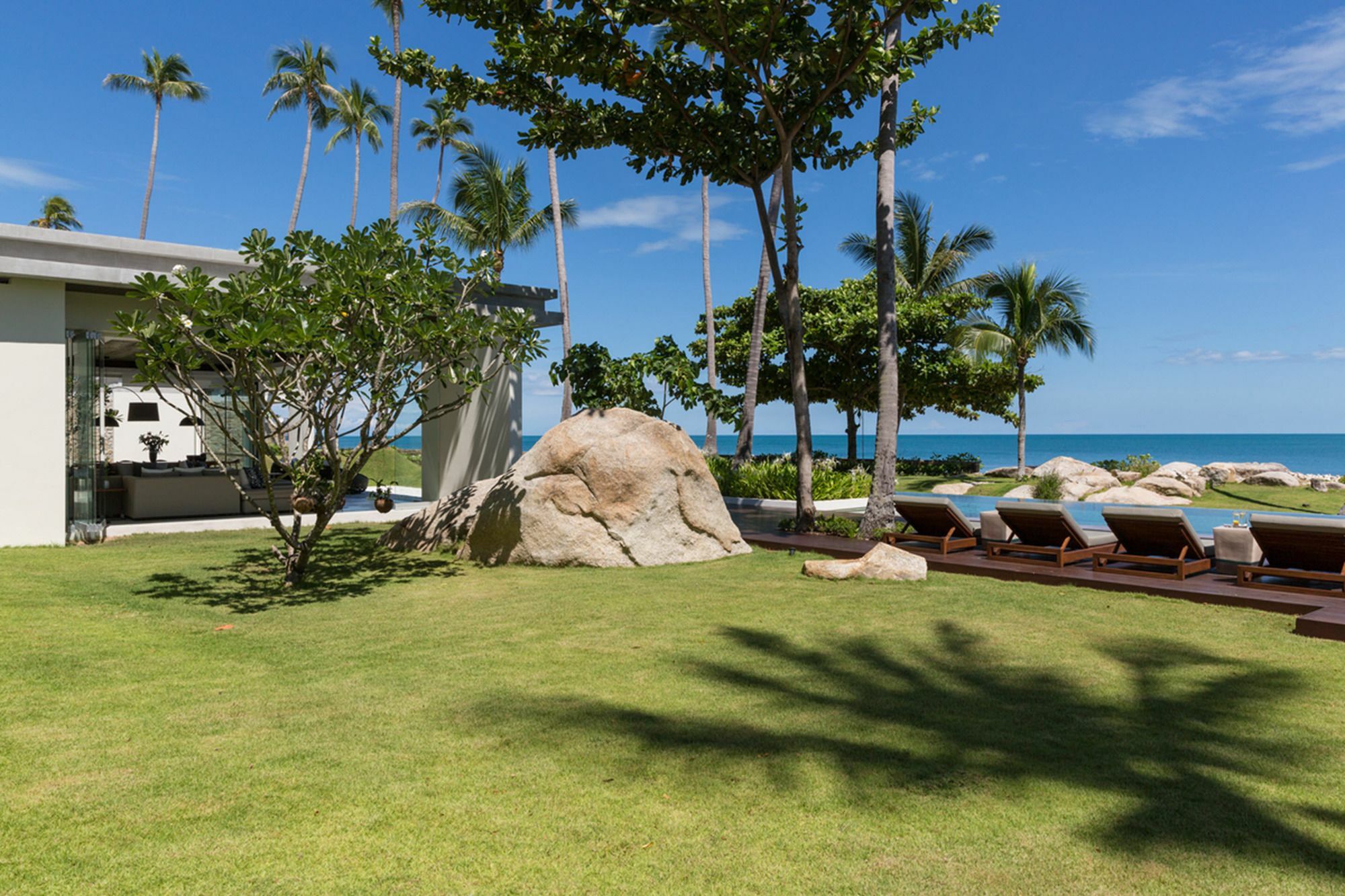 Fashionable Villa Malabar Beachfront 5 Bedrooms Plus 2 Kid'S Bedrooms Laem Sor Exteriör bild