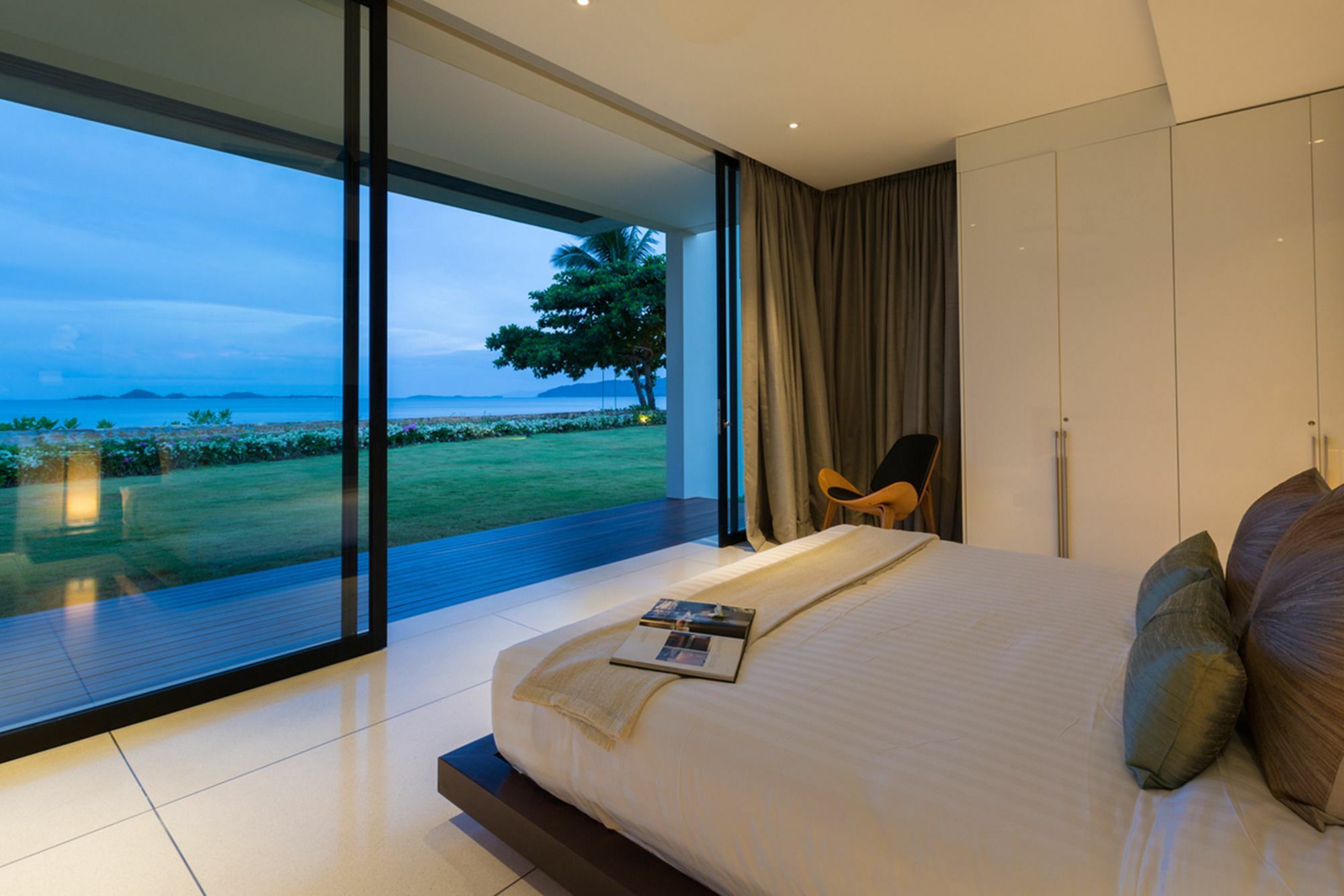 Fashionable Villa Malabar Beachfront 5 Bedrooms Plus 2 Kid'S Bedrooms Laem Sor Exteriör bild
